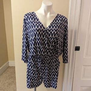 Kaileigh from Stich fix blue and white print romper size L NWT
